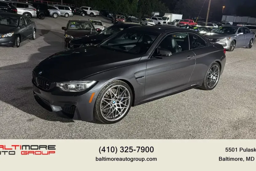 2017 Bmw M4 Convertible photo 1