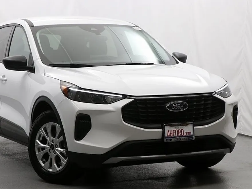 2025 Ford Escape Active photo 1