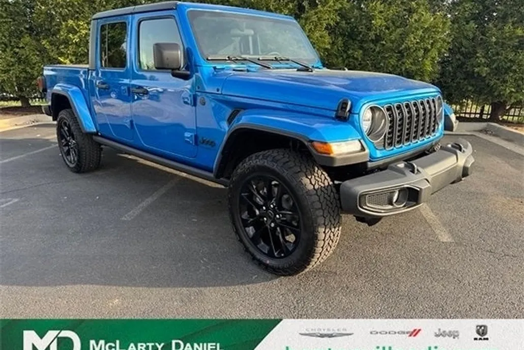 2025 Jeep Gladiator Sport photo 1