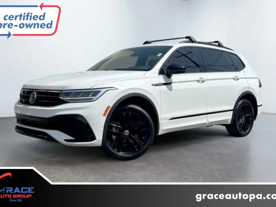 2022 Volkswagen Tiguan SE R-Line Black photo 1