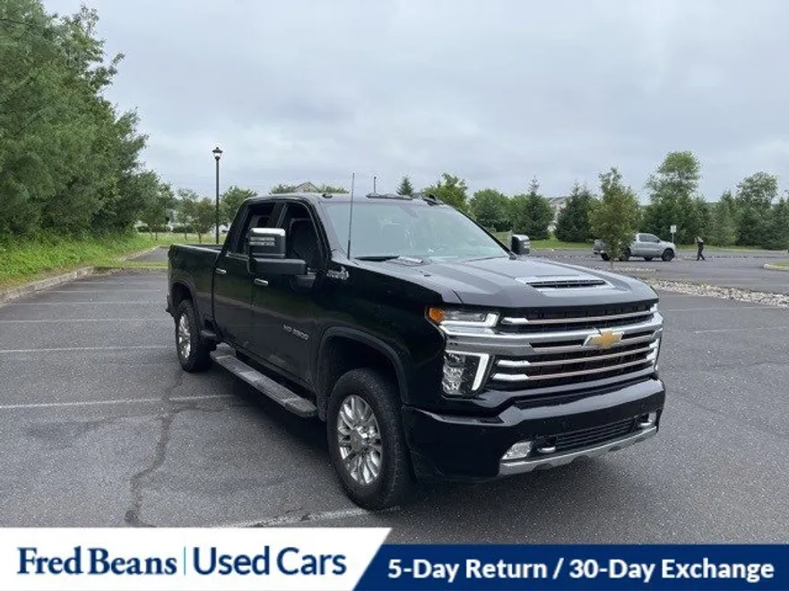 2023 Chevrolet Silverado 2500HD High Country photo 1