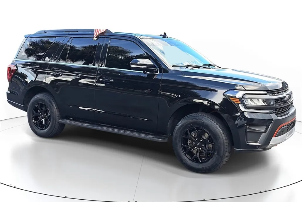 2023 Ford Expedition Timberline photo 1