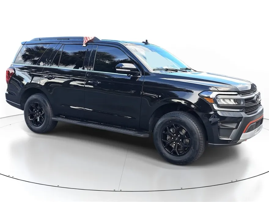 2023 Ford Expedition Timberline photo 1