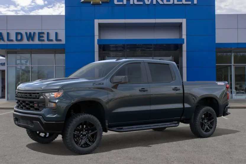 2026 Chevrolet Silverado 1500 Custom Trail Boss photo 1