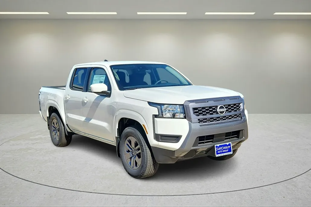 2025 Nissan Frontier SV photo 1