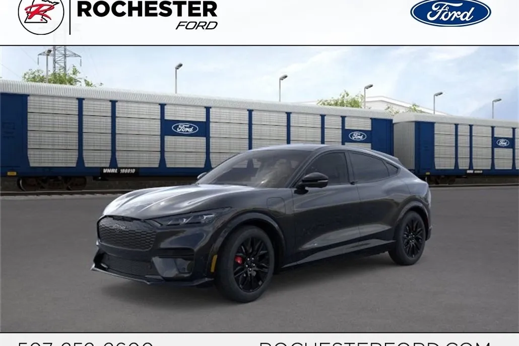 2025 Ford Mustang Mach-E Premium photo 1