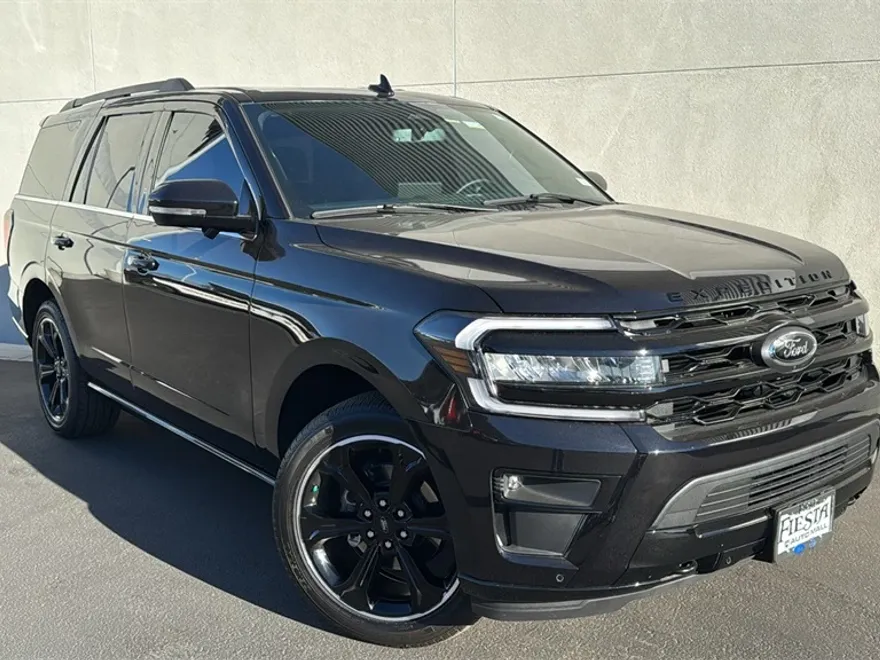 2024 Ford Expedition Limited photo 1