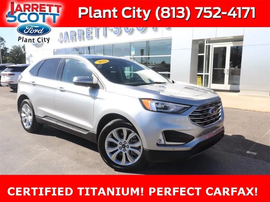 2022 Ford Edge Titanium photo 1