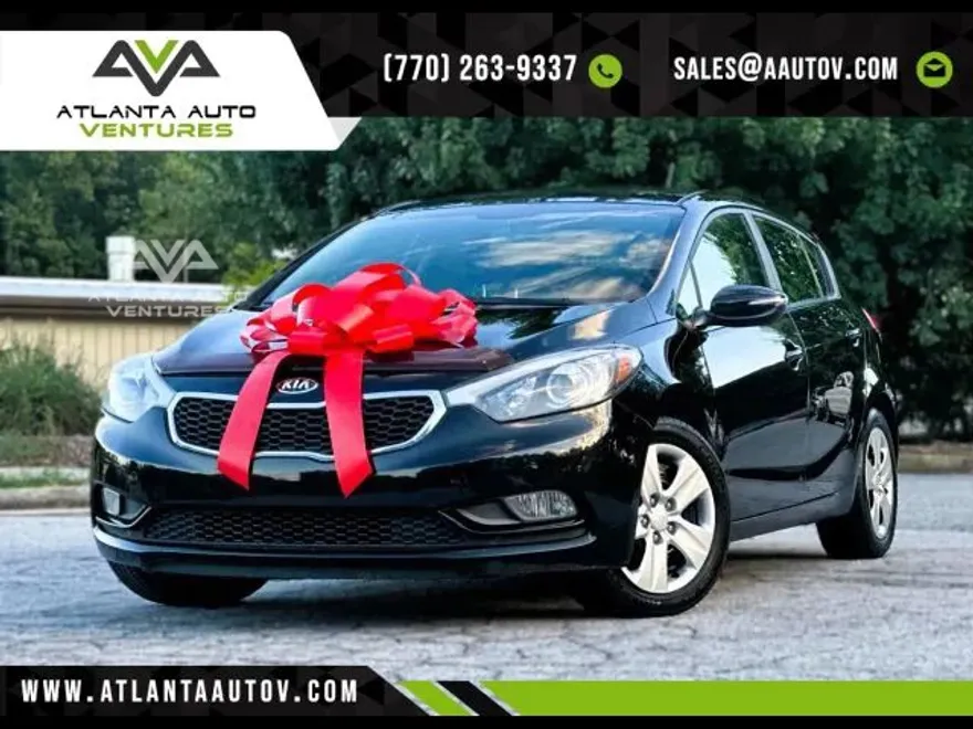 2016 Kia Forte LX photo 1