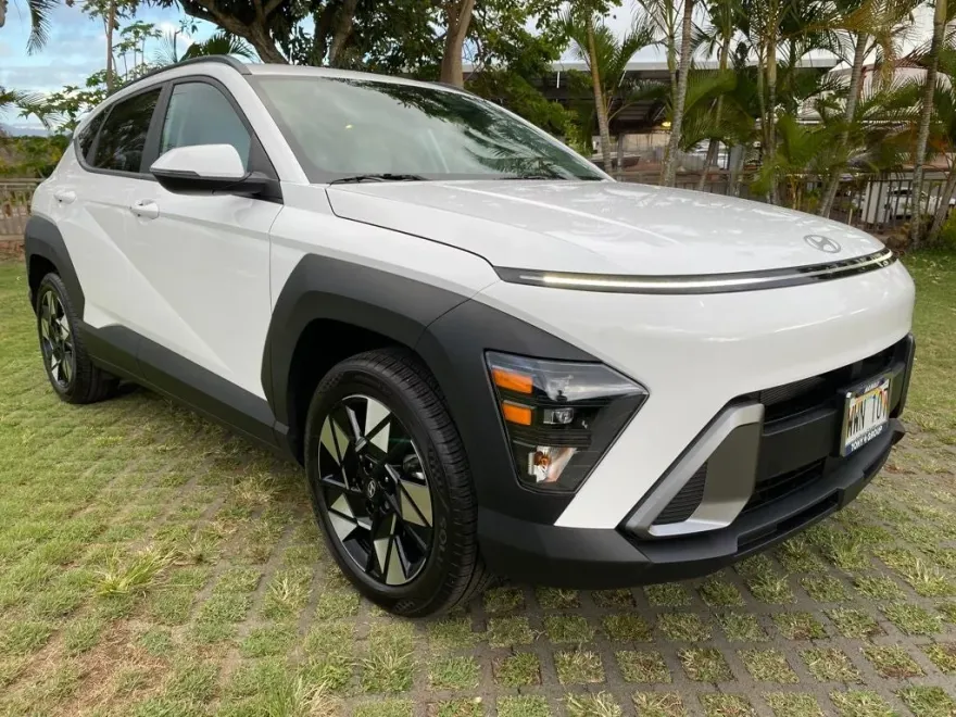 2024 Hyundai Kona SEL photo 1