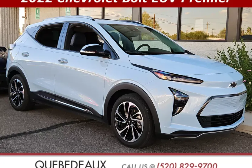 2022 Chevrolet Bolt EUV Premier photo 1