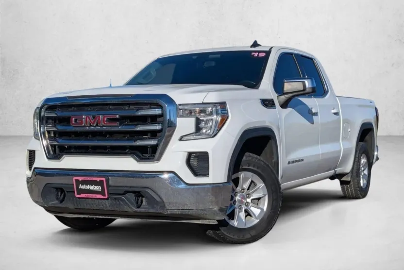 2019 Gmc Sierra 1500 SLE photo 1