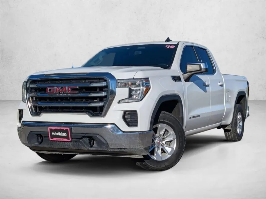 2019 Gmc Sierra 1500 SLE photo 1
