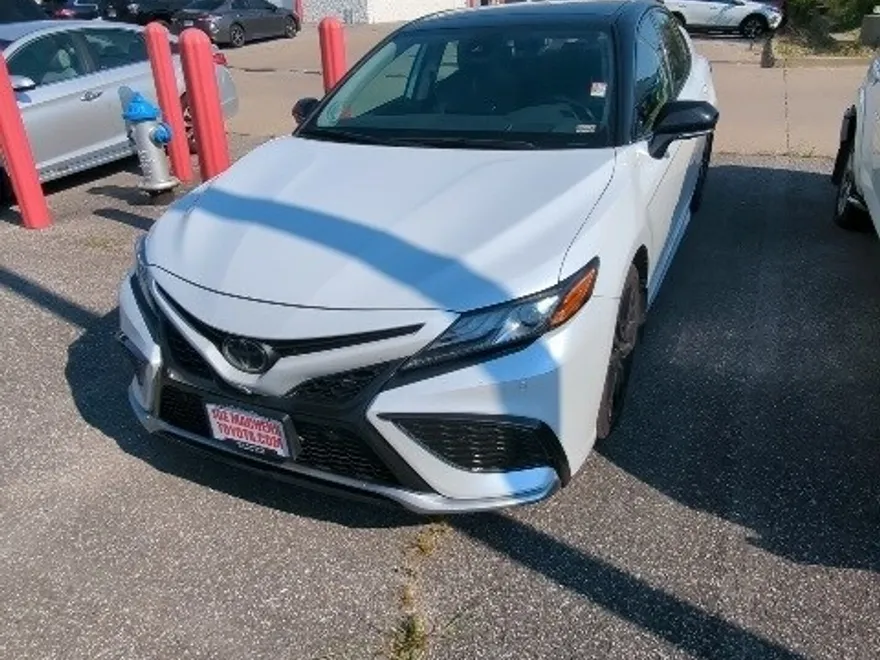 2023 Toyota Camry XSE photo 1