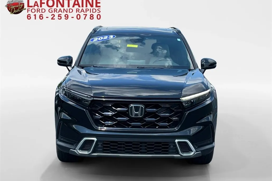 2023 Honda CR-V Hybrid Sport Touring photo 1