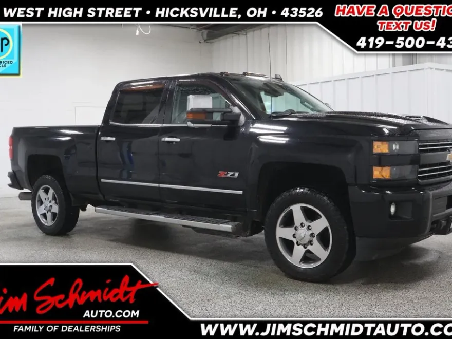 2018 Chevrolet Silverado LTZ photo 1