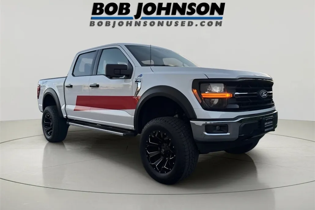 2024 Ford F-150 XLT photo 1
