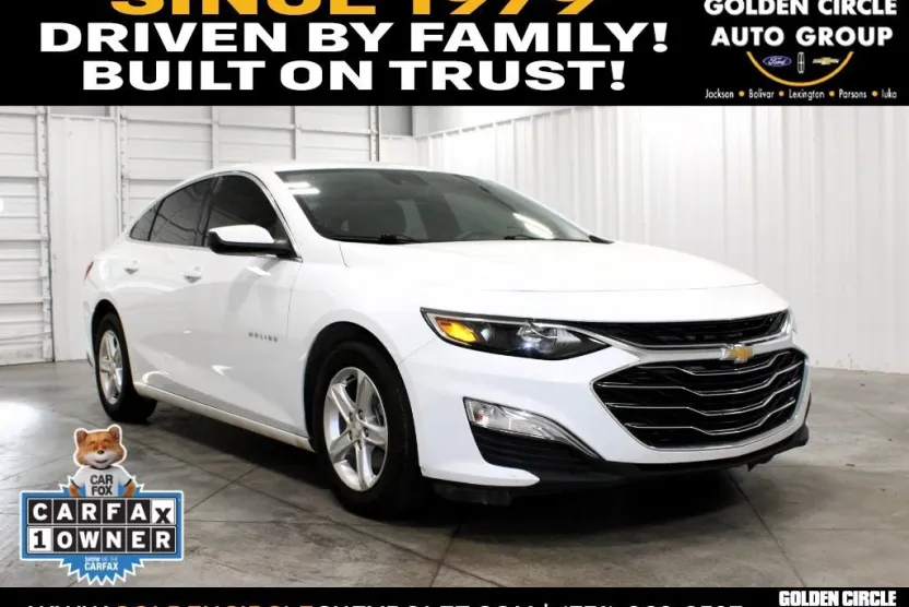 2022 Chevrolet Malibu LS photo 1
