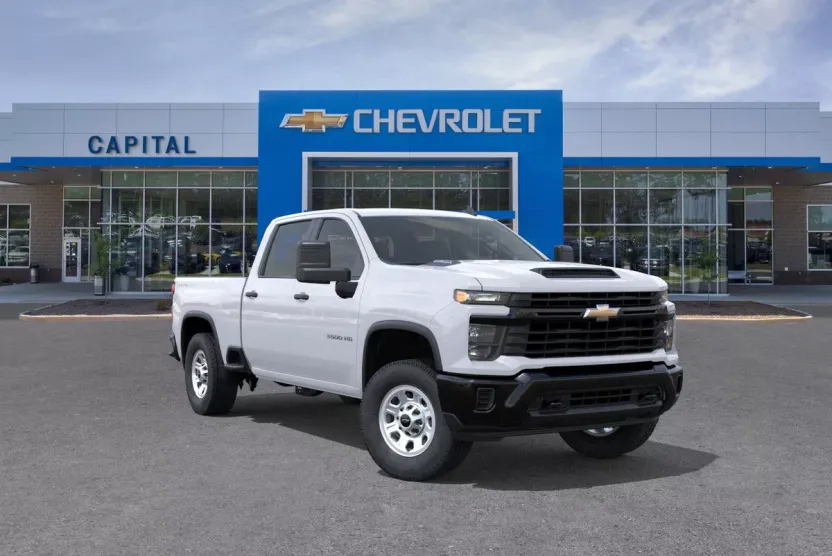 2025 Chevrolet Silverado 3500HD photo 1