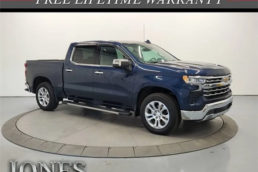 2022 Chevrolet Silverado 1500 LTZ photo 1