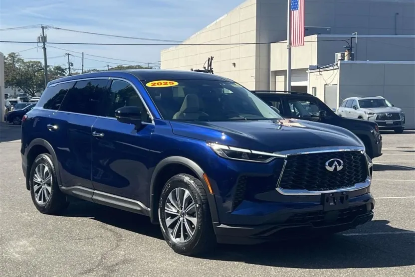 2025 Infiniti QX60 Pure AWD photo 1