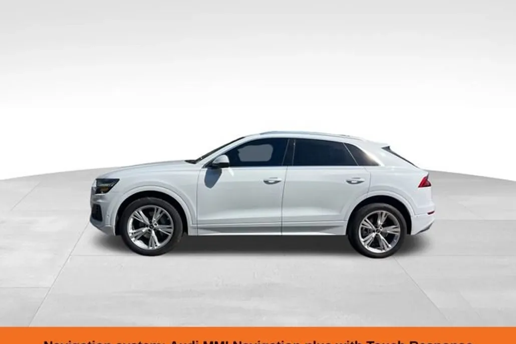 2023 Audi Q8 Premium 55 photo 1