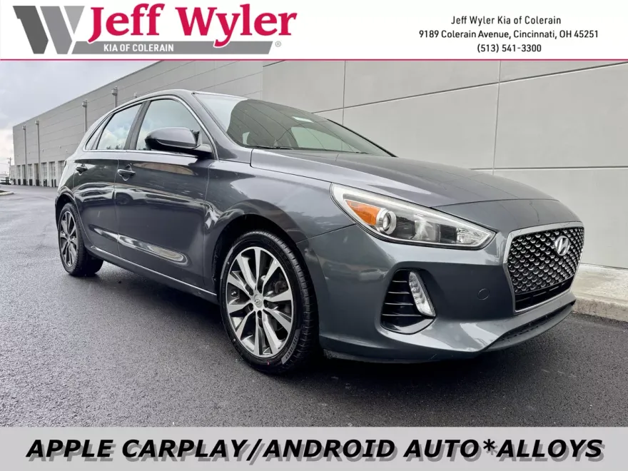 2018 Hyundai Elantra GT Base photo 1