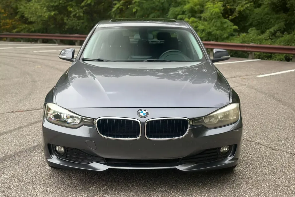 2014 Bmw 320i photo 1