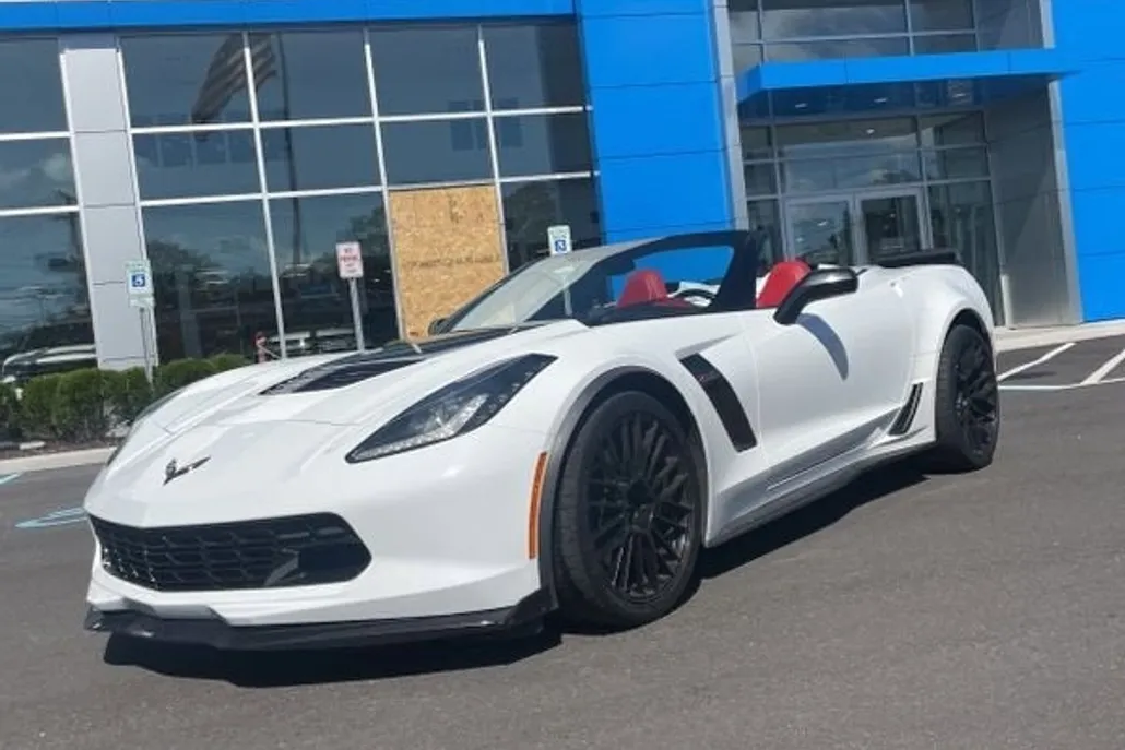 2015 Chevrolet Corvette Stingray 3LZ Z06 photo 1