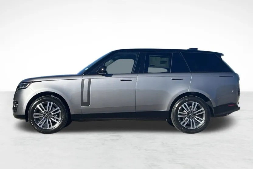 2025 Land Rover Range Rover SE photo 1