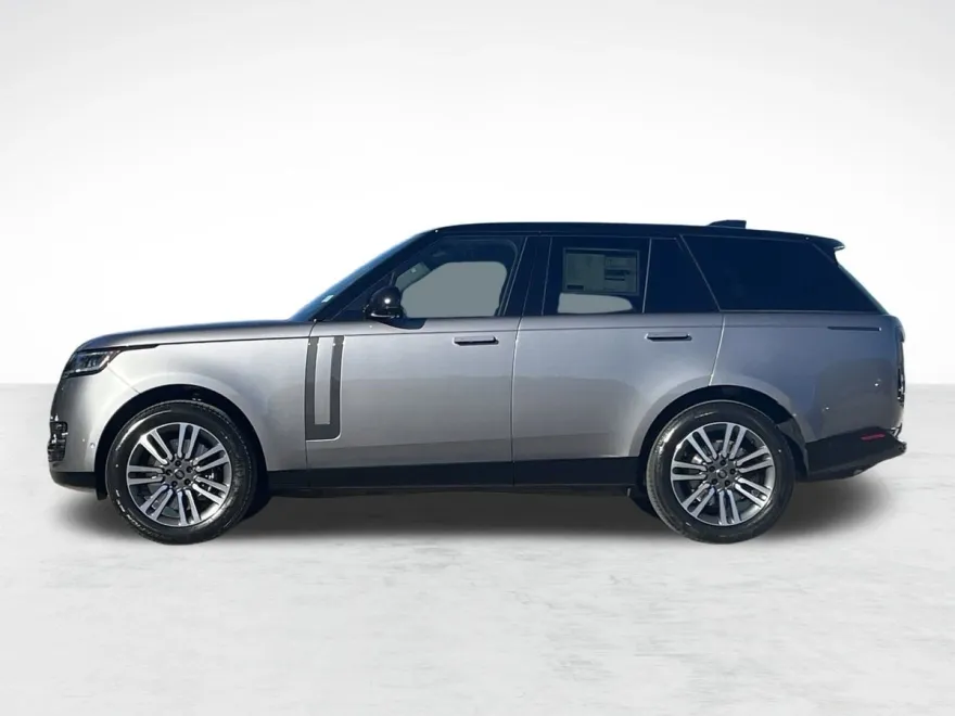 2025 Land Rover Range Rover SE photo 1