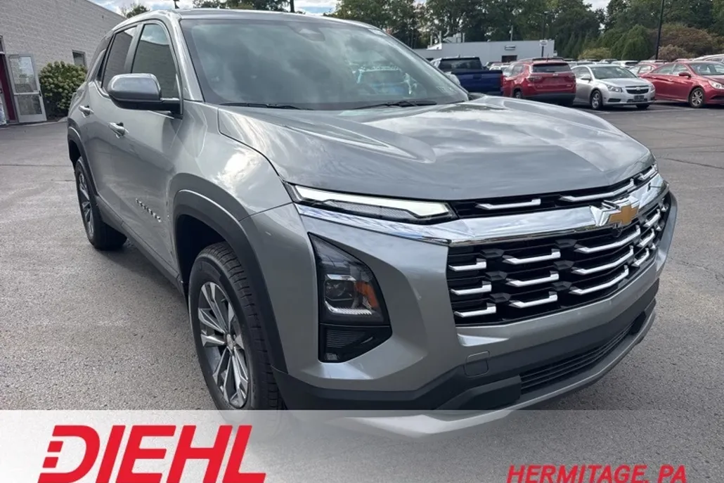 2026 Chevrolet Equinox LT photo 1