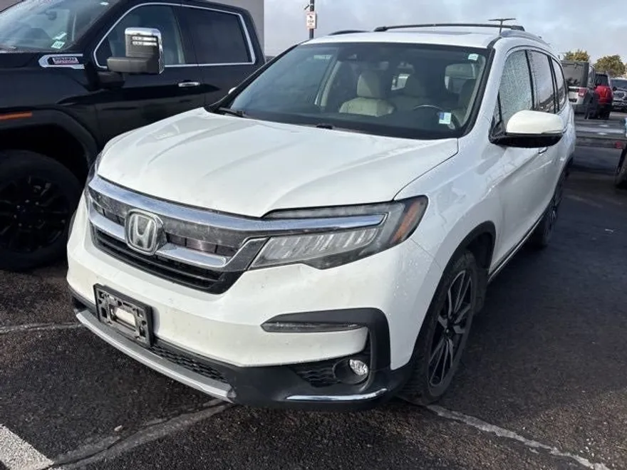 2021 Honda Pilot Touring photo 1