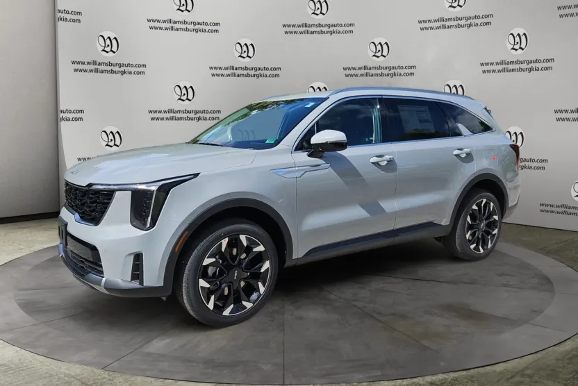 2026 Kia Sorento EX photo 1