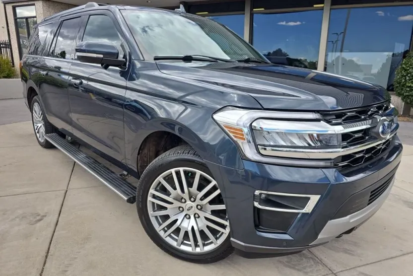 2024 Ford Expedition MAX Limited photo 1