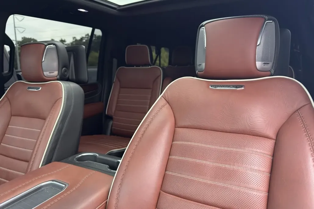 2024 Gmc Yukon XL Denali Ultimate photo 1