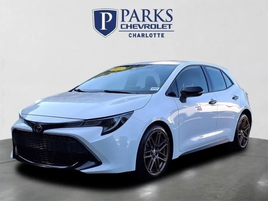 2022 Toyota Corolla SE Nightshade Edition photo 1