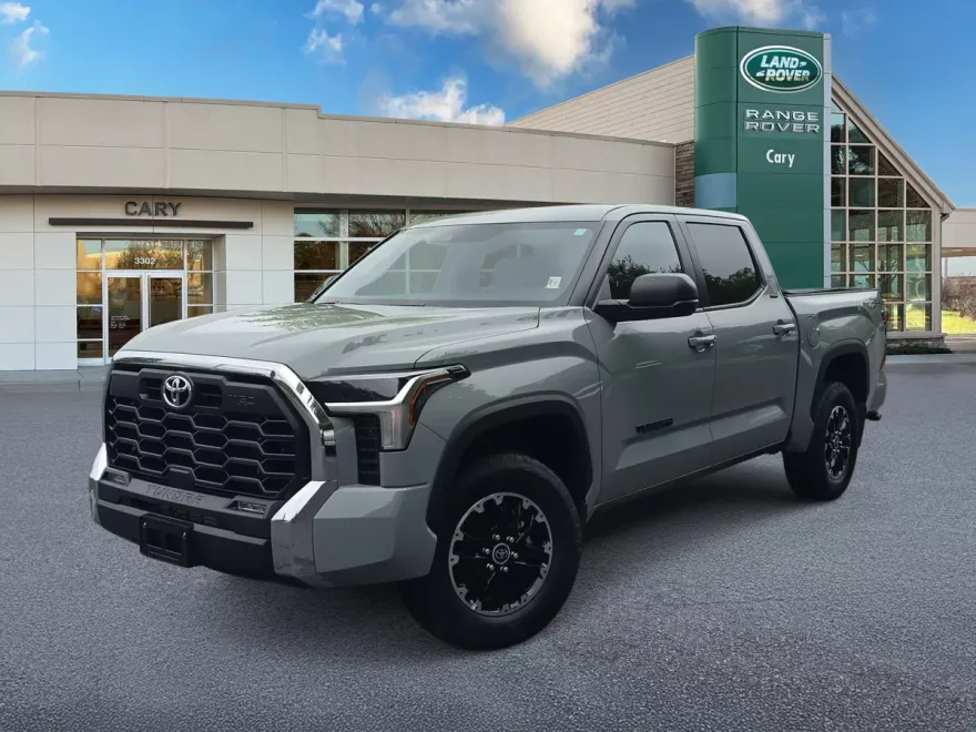2024 Toyota Tundra SR5 photo 1