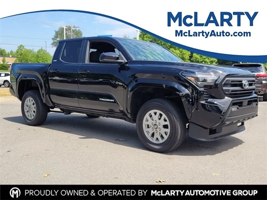 2024 Toyota Tacoma SR5 photo 1