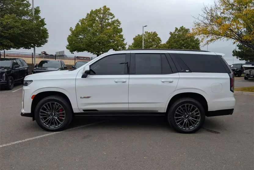 2024 Cadillac Escalade V-Series photo 1