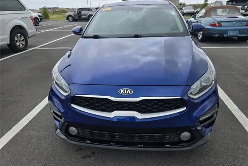 2020 Kia Forte LXS photo 1