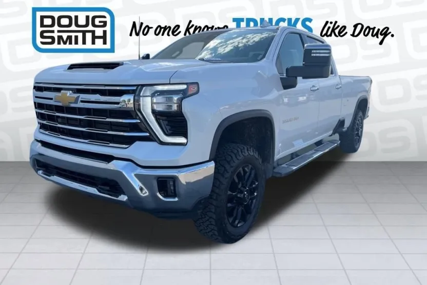 2024 Chevrolet Silverado 3500HD LTZ photo 1