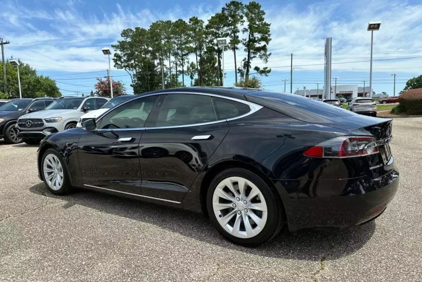 2018 Tesla Model S 75D photo 1