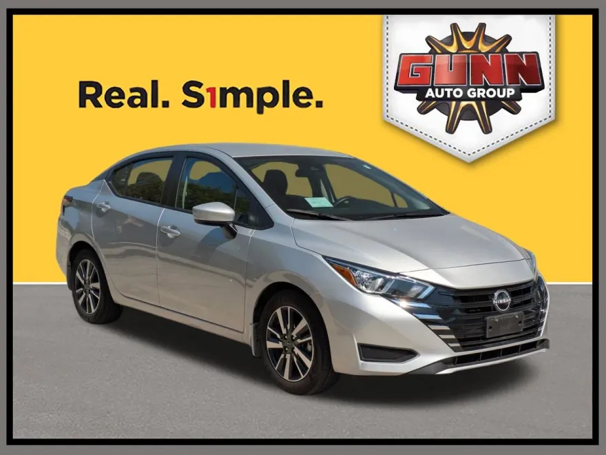 2024 Nissan Versa SV photo 1