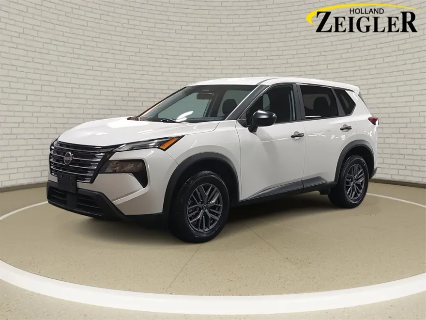 2024 Nissan Rogue S photo 1