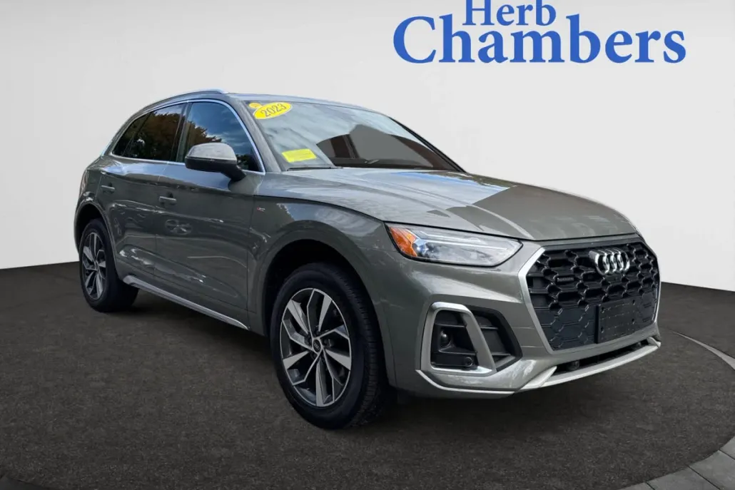 2023 Audi Q5 S line Premium Plus photo 1