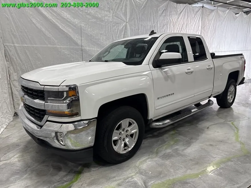 2017 Chevrolet Silverado 1500 LT1 photo 1