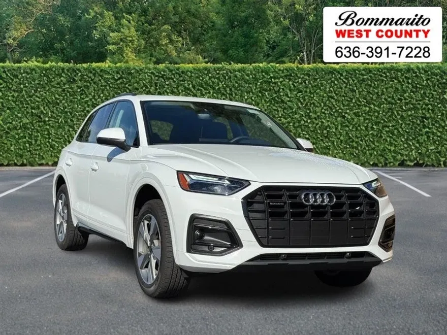 2025 Audi Q5 Premium 40 TFSI photo 1