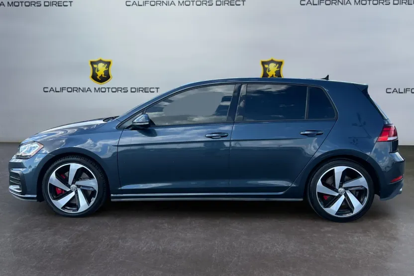 2018 Volkswagen Golf GTI photo 1