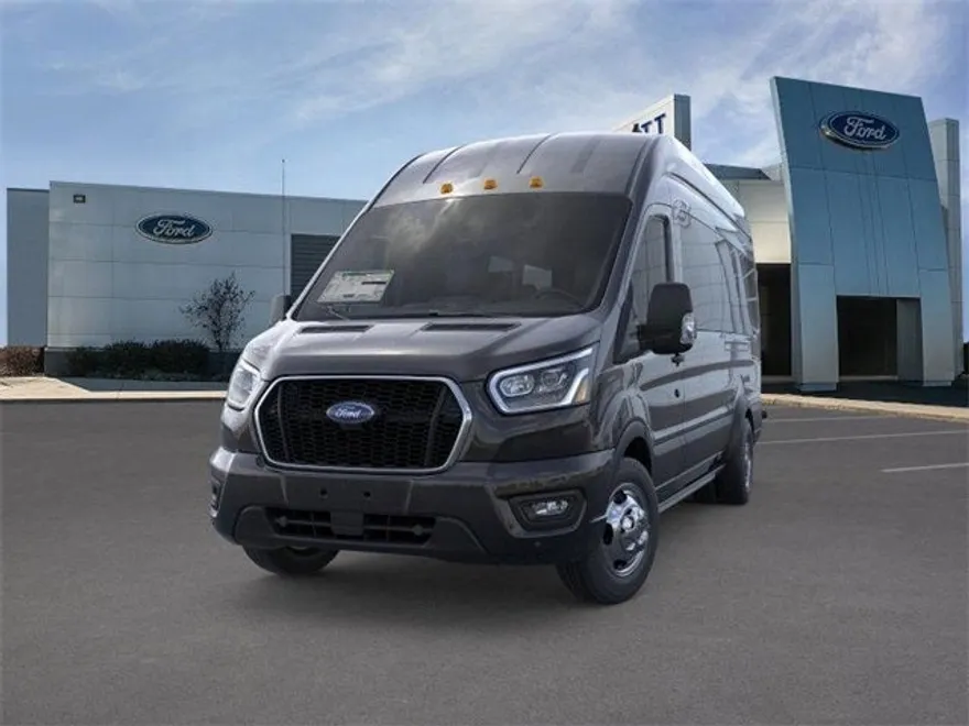 2025 Ford Transit photo 1
